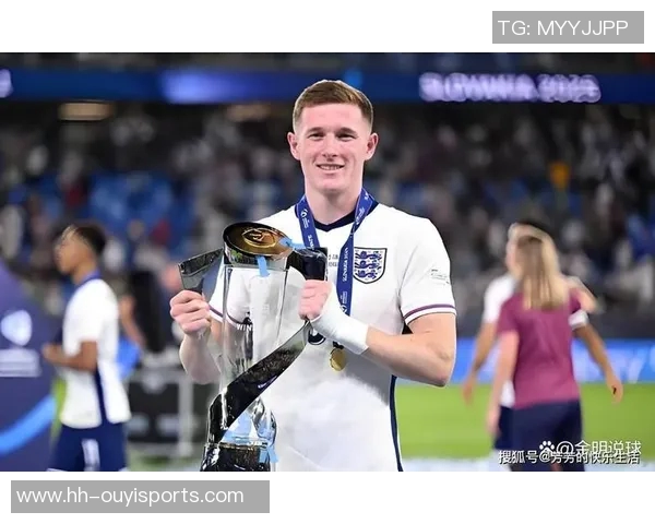 英格兰足球明星崛起之路 从青训到国际赛场的辉煌与挑战 英格兰足球明星崛起之路 从青训到国际赛场的辉煌与挑战